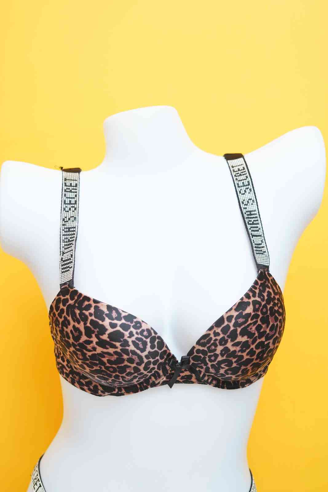 Victoria Secret's Pushup Hearts Bra Set