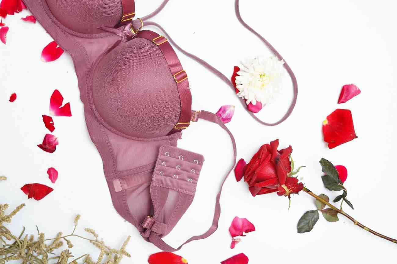 Feminique Strappy Ring Pushup Bra Panty Set