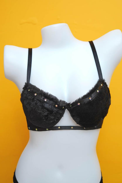 FAUX FUR ELEGANT BRA SET