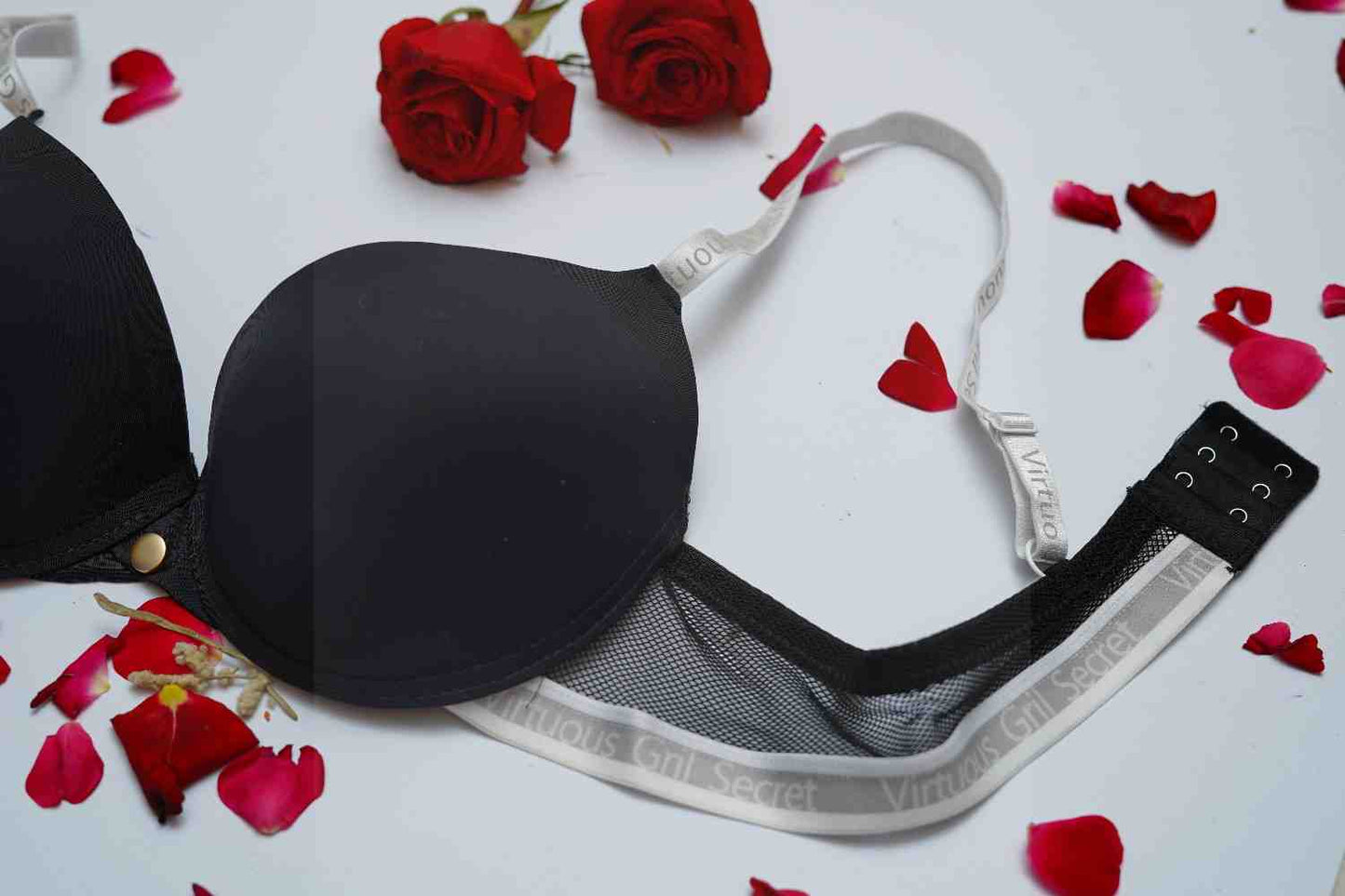 Light padded half-net bra and panty set