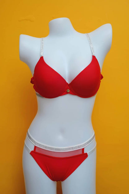 Light padded half-net bra and panty set