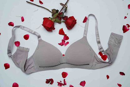 Super comfortable Pushup Seamless Light Padded T Shirt Bra