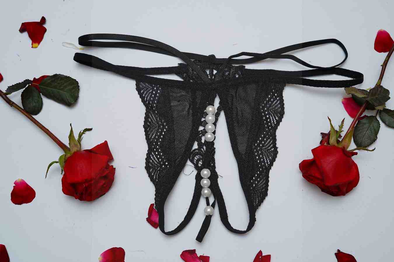 Feminique Lace women's Erotic Panties with Pearl