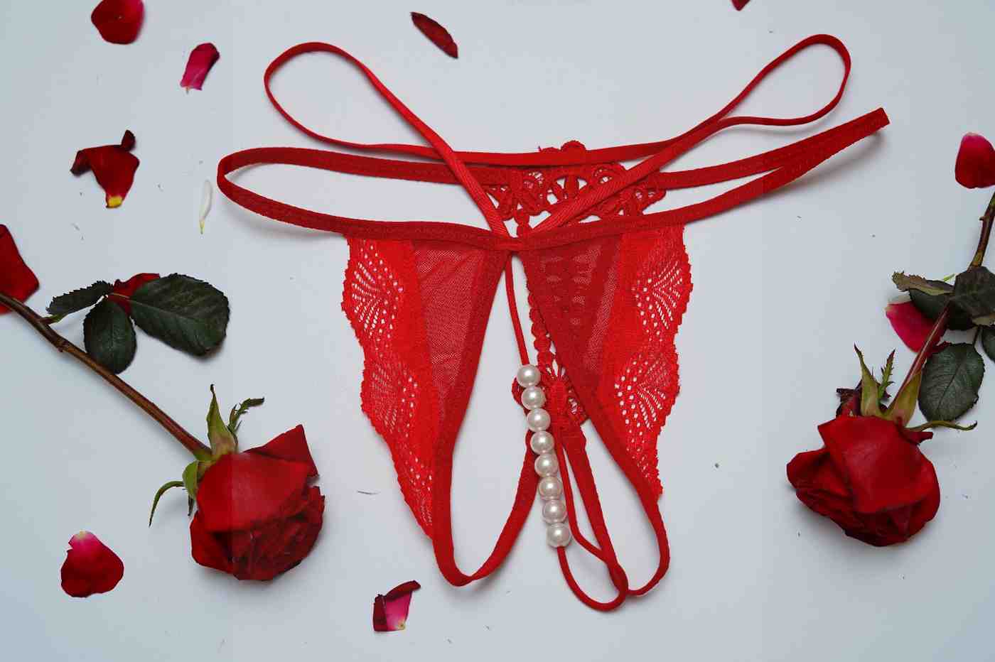 Feminique Lace women's Erotic Panties with Pearl