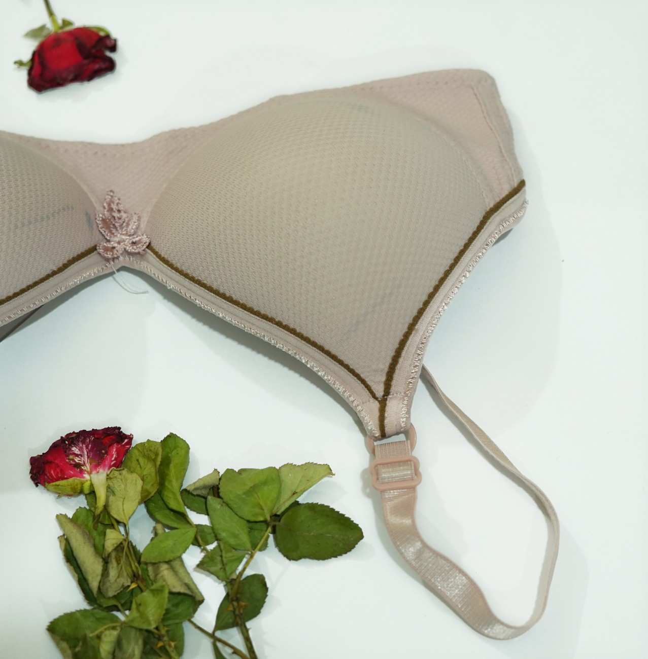 hot and sexy bra, sexy bra and panty sets, new bra, bra and underwear sets, best bra in pakistan with price, pakistani girls in bra, bra and panty shop, silk bra, new bra design, bra designs in pakistan, bra collection, bra purchase online in pakistan, ladies bra design, best bra brands in pakistan