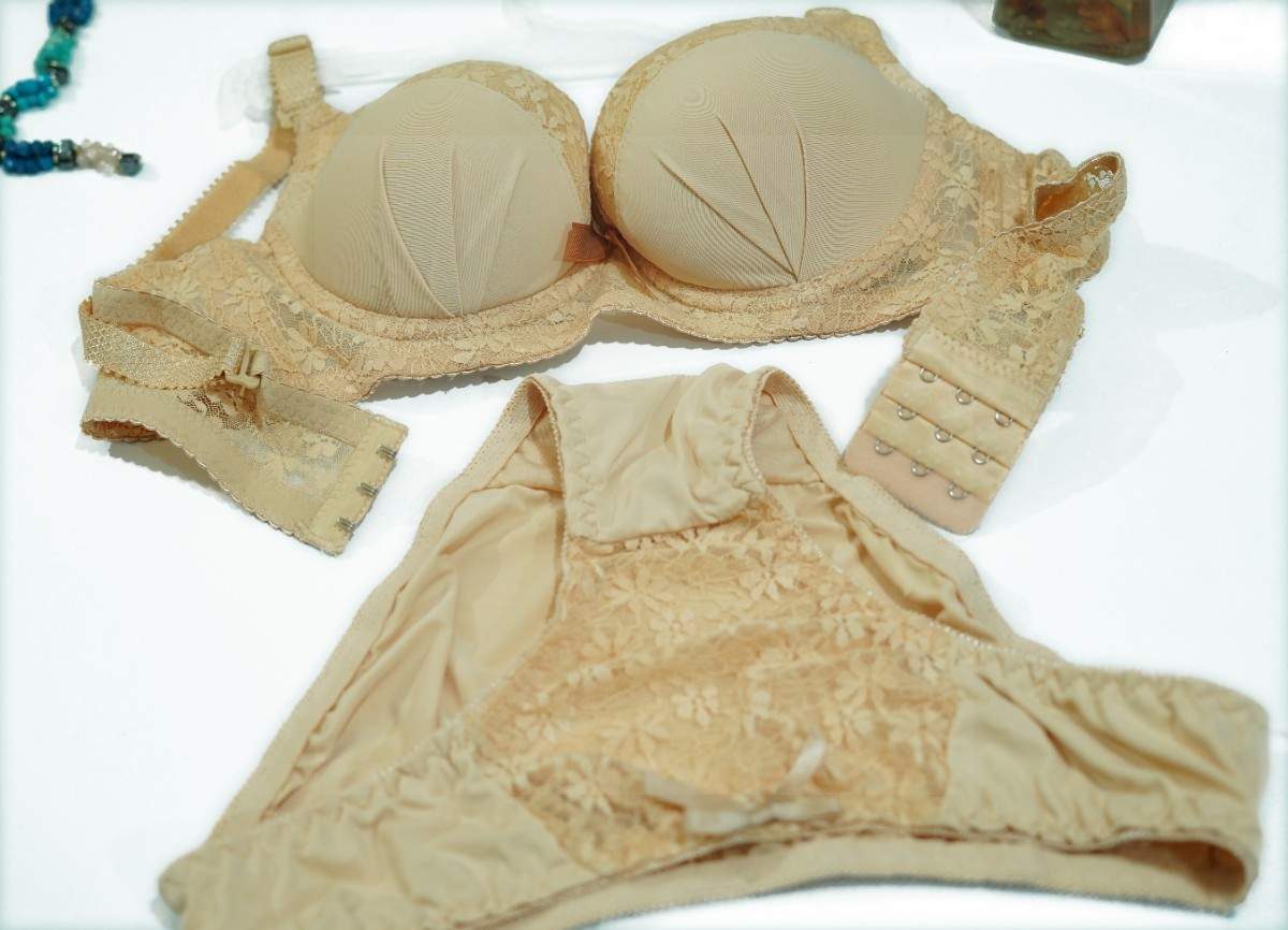 bridal bra set, bridal bra, wedding night bra, bridal lingerie, bridal bralette, balcony bra,